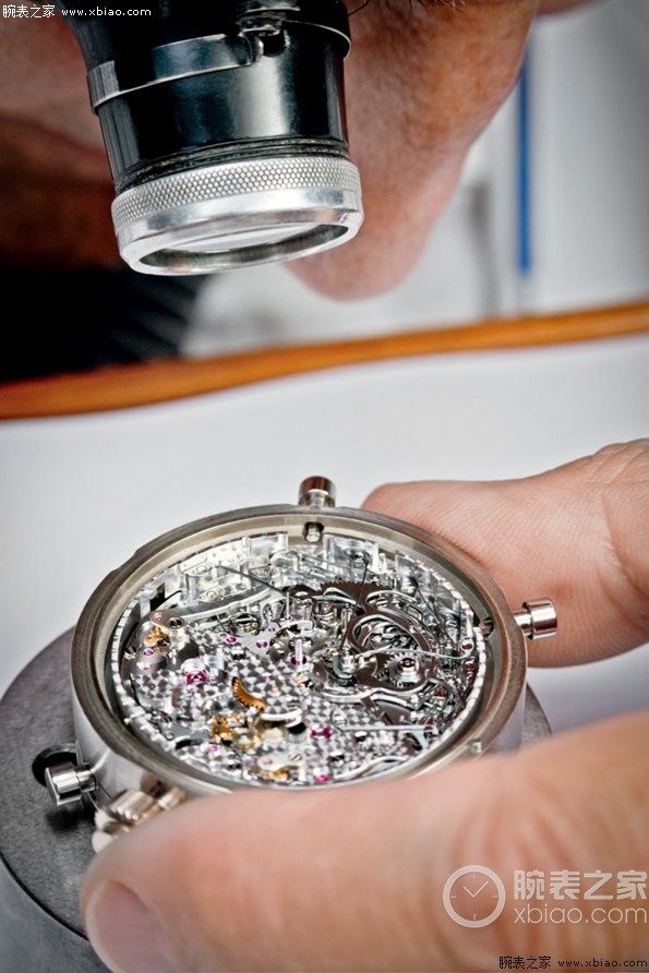 沛纳海维修地址（沛纳海修复划痕）