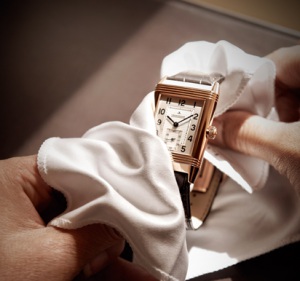 沛纳海售后服务中心电话（沛纳海表针卡滞）